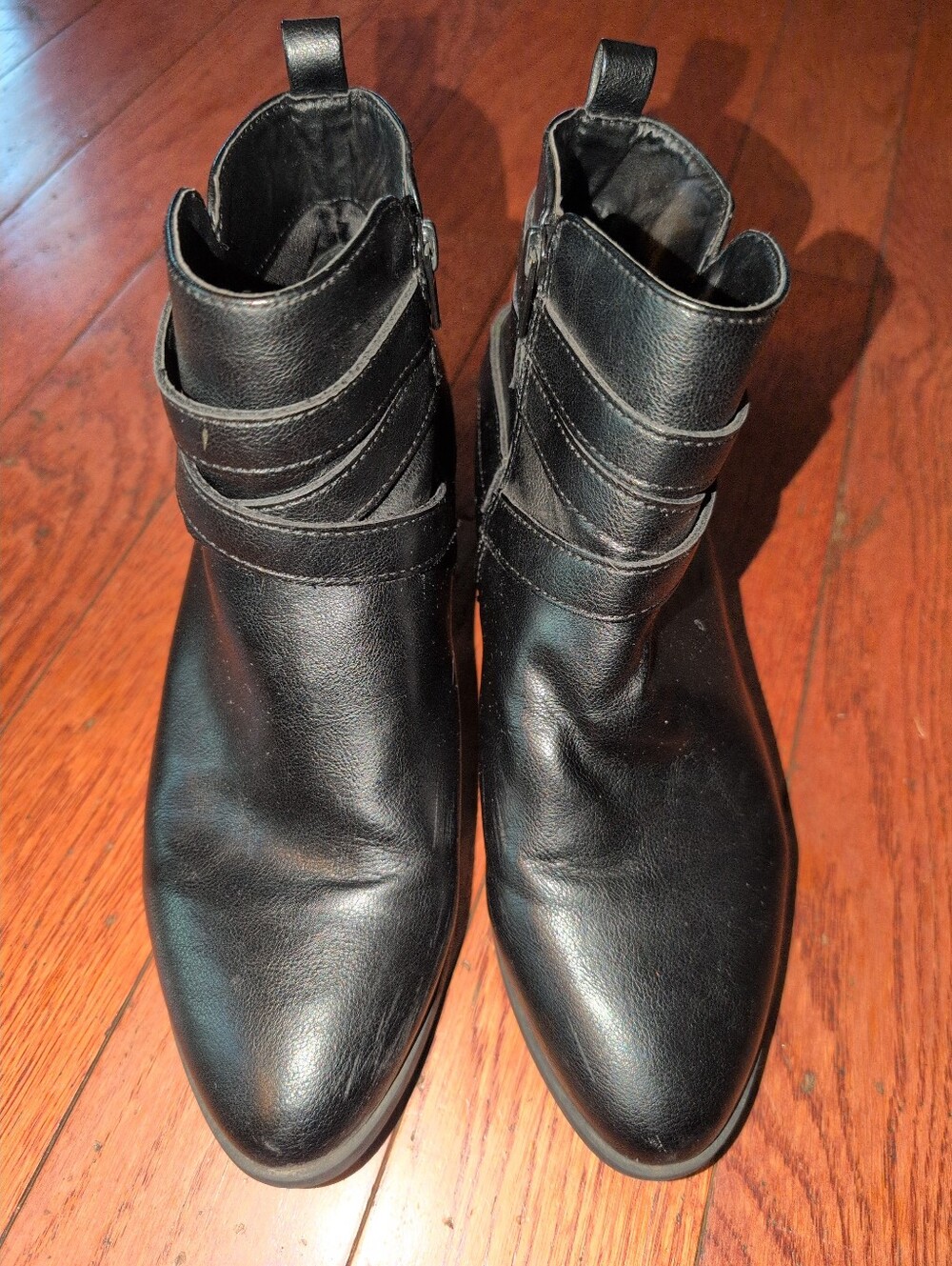 Sun + Stone Woman's 8.5 Ankle Boots